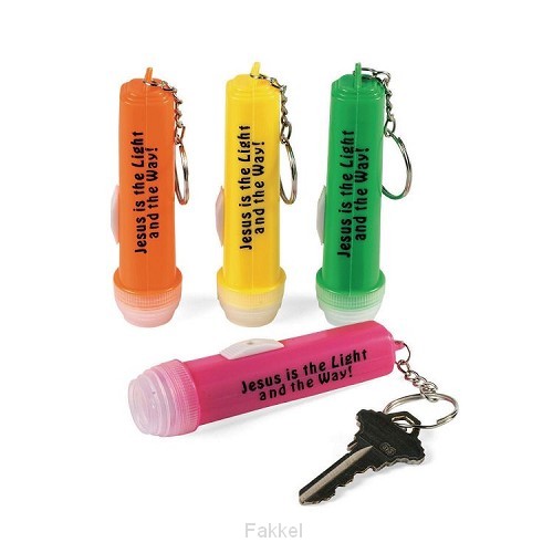 Flashlight keychain (4)