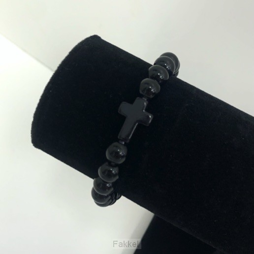 Kralenarmband kruis zwart