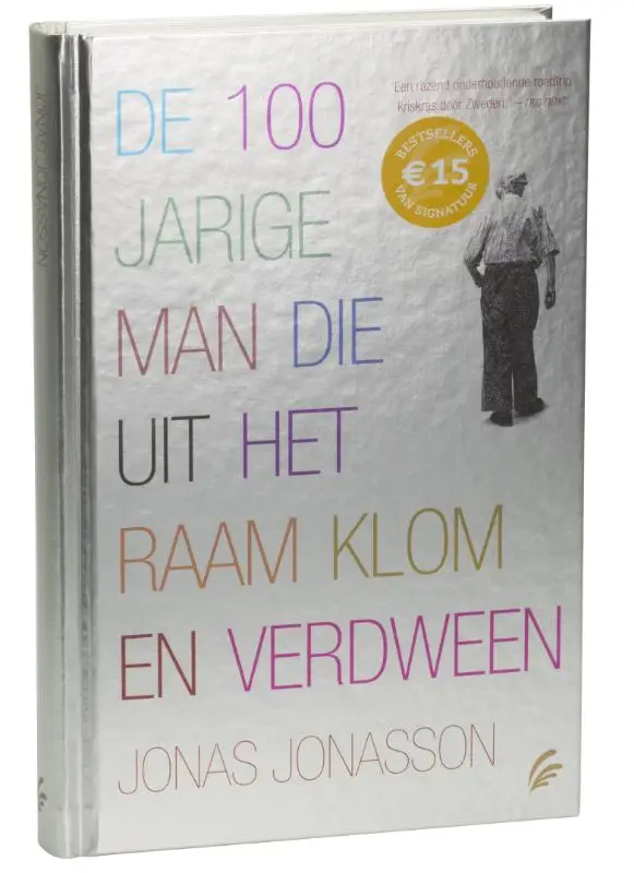100-jarige man die uit het raam klom